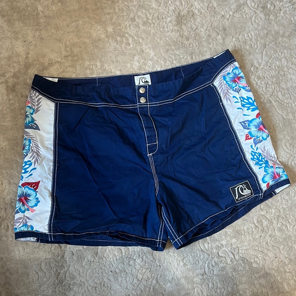 quiksilver board shorts